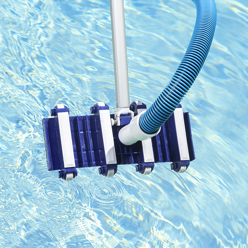 Gunite Flexible Vacuum – Poolmaster