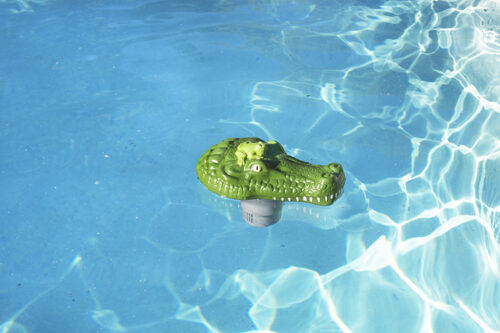 32132 | Clori-Critter™ – Alligator Head Chlorine Dispenser