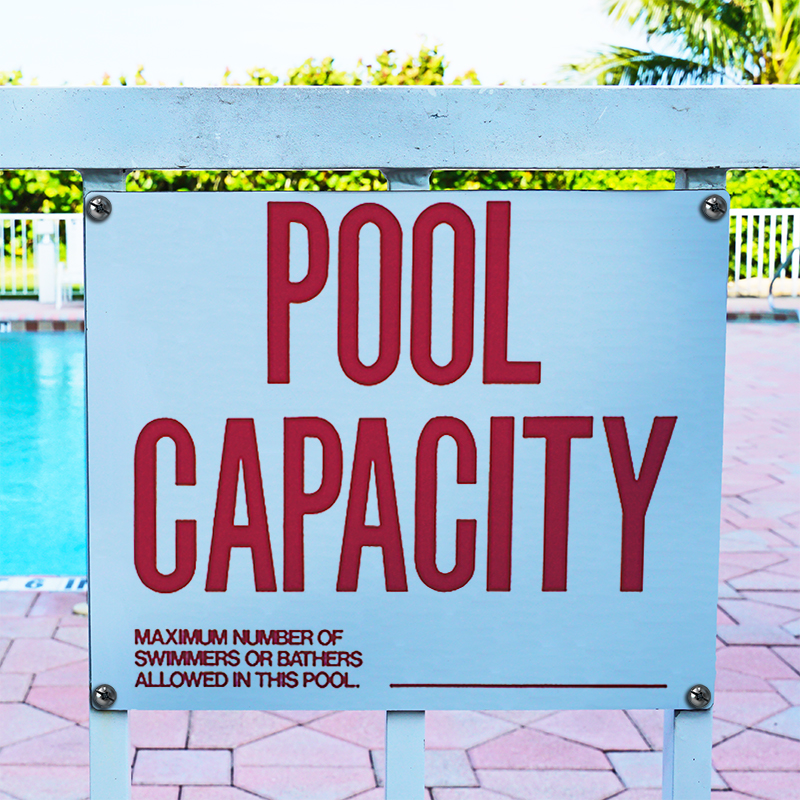 Pool Capacity Sign Poolmaster