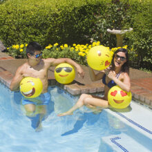 81115 | 16'' Expressions Play Ball 4-Pack - Lifestyle 3