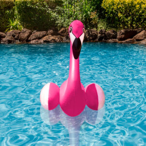 81432 | Flamingo Pool Decor Lifestyle 1