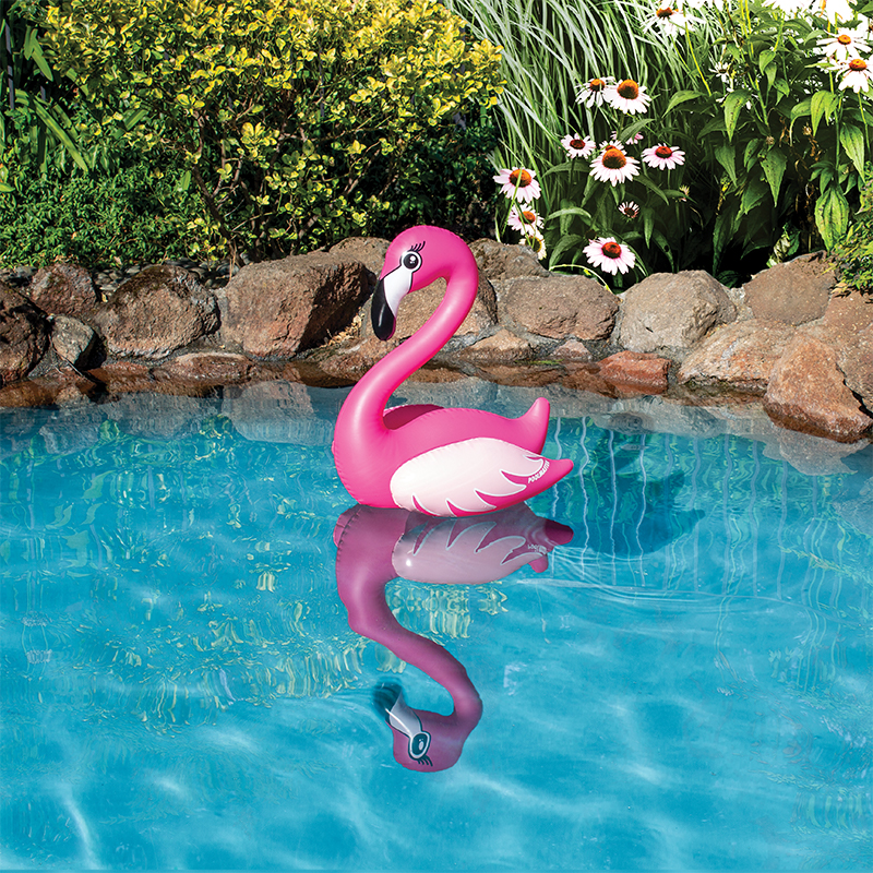 81432 | Flamingo Pool Decor Lifestyle 2